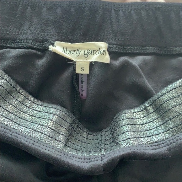 Faux suede leggings with leather details - Picture 5 of 6